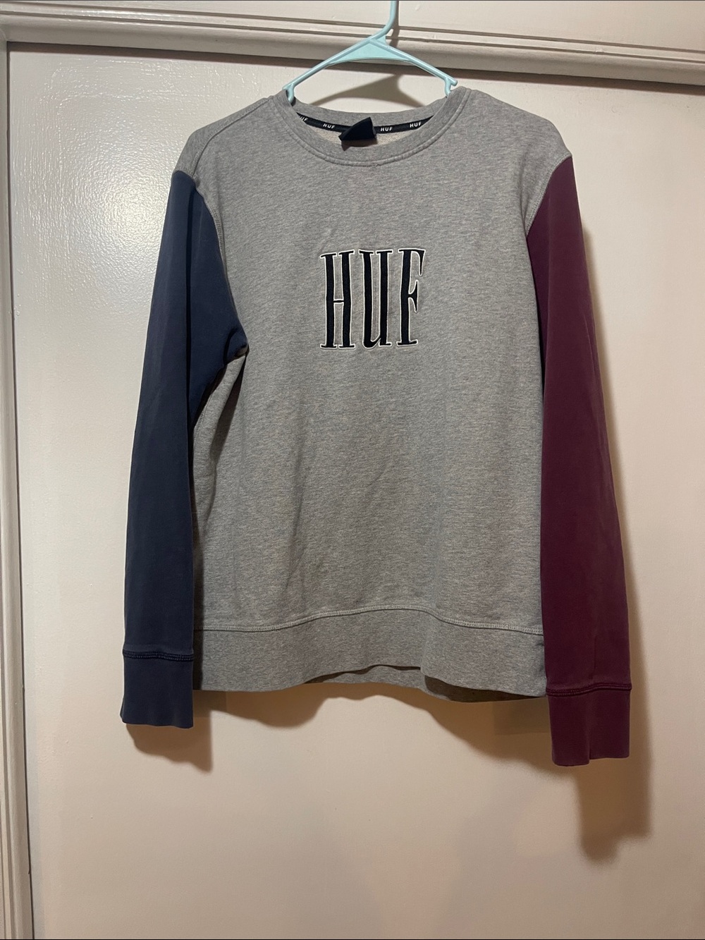 HUF Men's Grey Crewneck with Navy and Burgundy Sleeves size medium